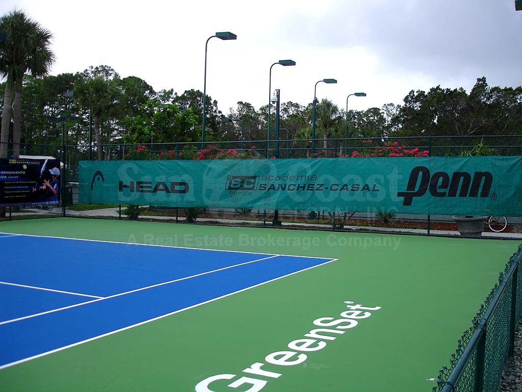 Sanchez-Casal Tennis Club Tennis Courts